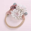 Fascia neonata floreale con perle e rose su morbido nylon elastico per bambine - Fiore Rosa Bianco Morandi