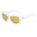 Retro thick-frame rectangle sunglasses in white with amber lenses at 45-degree angle - Transparent Frame Brown Lens