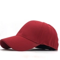 Gorra de béisbol roja con textura de panal, estructura de seis paneles y visera curvada - Estilo de Textura de Gofre / Rojo