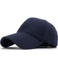 Gorra de béisbol clásica azul marino de seis paneles con visera curva, vista lateral de 45 grados - Estilo de Tela Texturizada / Azul marino