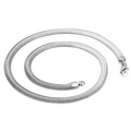 Collar de cadena de serpiente plana minimalista en acero inoxidable plateado con cierre de langosta - 6mm x 50cm / Color Acero