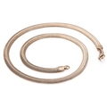 Elegante cadena plana de serpiente en oro rosa con acabado metálico liso y cierre de langosta - 6mm x 50cm / Oro rosa