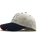 Berretto da baseball retrò beige con visiera blu navy e ricamo 3D della lettera R - Regolabile / Beige/Blu Navy