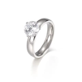 Silberner Edelstahl-Ehering mit 4mm rundem Zirkonia-Solitär in klassischer Fassung - US 6 / Einzelstein-Stil / Stahlfarbener Damenring (KR103421-K)
