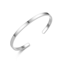 Detailed view of a minimalist silver stainless steel C-shaped open cuff bracelet - 4mm / Silver