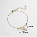 Pulsera dorada minimalista con colgante de colibrí calado de 14mm por 27mm de tamaño - Dorado