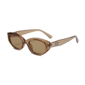 Vintage cat-eye sunglasses in translucent brown with tea lenses and metal logo details - Transparent Tea Frame Tea Lens
