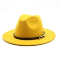 Classic bright yellow felt jazz hat with black leather band and silver metal buckle - M (56-58cm) / Yellow