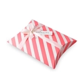 Scatola regalo a cuscino con strisce bianche e rosse, fiocco rosa e targhetta grazie - Righe Rosa / 18.5*13.5*3.5cm