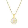 Gouden zeshoekige ketting met schelpinleg en letter P-hanger in minimalistische stijl - Witte Parelmoer P