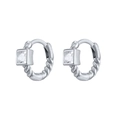 Dettaglio di orecchini a cerchio in argento 925 con texture intrecciata e zircone - Argento