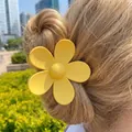 Matte sunflower yellow flower hair claw clip for elegant women styling on long hair - 7.2*7.2*4.1 / Light Yellow