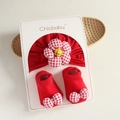 Bandeau bébé rouge avec grande fleur et chaussettes à nœuds assorties en boîte cadeau - Ensemble Bonnet à Fleurs Écossais Rouge Foncé & Chaussettes