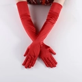 Elegante lange rote Satin-Handschuhe mit seidigem Metallglanz für formelle Anlässe - Einheitsgröße / Rot