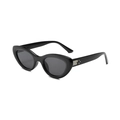 Gafas de sol ojo de gato negras clásicas con logo metálico y lentes con protección UV - Montura Negra Lente Gris