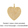 Gros plan d'un pendentif cœur doré avec pavage en zircone cubique et dimensions détaillées - Pendentif Coeur