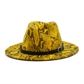 Dettaglio cappello fedora giallo stampa serpente con cinturino in pelle nera e fibbia metallo - M(56-58cm) / Giallo