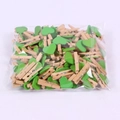 Confezione di mini mollette in legno da 3 cm con cuori verdi per decorazioni fai-da-te - Cuore Verde Chiaro