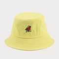 Dettaglio cappello a secchiello giallo in cotone con ricamo di ghiacciolo all'anguria - M(56-58cm) / Giallo
