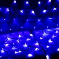 Primer plano de malla de luces LED azules para decoración exterior y jardín - 100 LED 1,1m*1,1m / Azul