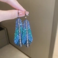 Blue-green gradient bead feather earrings with sparkling rhinestone accent trim - 11# Blue Gradient Feather Shape Style (HE27696)