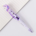 Penna unicorno viola con testo Have a Sweet Dream su un taccuino bianco pulito - Unicorno Viola