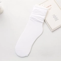 Calcetines blancos minimalistas con textura acanalada y acabado de terciopelo - Talla única / Blanco