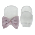 Detalle de gorro de punto blanco para bebé con lazo de rayas rosa y manoplas a juego - Gorro Blanco Lazo Rosa Mitones Blancos