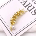 Elegant wheat stalk brooch with yellow marquise gems and a white pearl on golden base - Gold Wheat Ear
