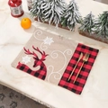 Set de table de Noël en lin avec motif renne et patchwork à carreaux rouges - Renne Flocon de Neige