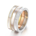 Three-tone stainless steel stacked ring with shell inlay in gold, rose gold and silver - Stacked Kr105208-k / Size 7