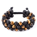 Makroaufnahme des doppellagigen Armbands mit Tigerauge und matten schwarzen Lavasteinen - 8mm 3-Lagen Tigerauge & Lavastein Armband