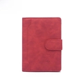 Porte-passeport RFID rouge mince avec boucle et texture cuir premium pour les voyages - Rouge