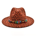 Dettaglio del cappello fedora in lana leopardata con fascia di perline colorate a mano - M (56-58cm) / Borgogna