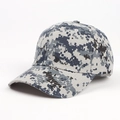 Detalle de gorra de béisbol de camuflaje digital gris con textura de lona y 6 paneles - Camuflaje Digital Azul