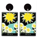 Punk-Tarot-Ohrringe mit gelbem The Sun Totenkopf-Motiv auf rechteckigem Acryl - Sonne