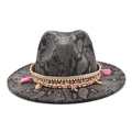 Sombrero fedora de fieltro con estampado de serpiente y decoración étnica - gris oscuro