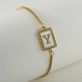 Pulsera de cadena de cuentas doradas con colgante cuadrado de esmalte blanco letra Y - Letra Y