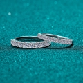 Eleganter S925 Sterlingsilber Ring besetzt mit brillanten runden Moissanit-Steinen - US 9 / 0,6 Karat Moissanit