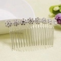 Silberner Braut-Haarkamm mit Strass-Sonnenblumen für elegante Hochzeitsfrisuren - Silber (C7310)