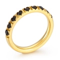 Anillo minimalista de acero inoxidable dorado con circonitas negras incrustadas - Talla 7 / Banda Dorada con Circonita Negra (KR104544-K)