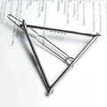 Minimalist silver triangle metal hair clip with a polished finish and geometric style - Triangle / Silver