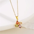 Nahaufnahme der goldenen Blumenkette mit bunten Zirkoniasteinen und feiner Gliederkette - Bunt