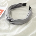 Diadema ancha gris de tela con nudo hecho a mano, accesorio de pelo elegante y antideslizante - Gris