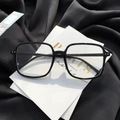 Classic black oversized anti-radiation glasses with a minimalist frame and trendy design - Plain Lens / Black