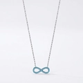 Elegante collana infinito in argento sterling 925 con pietre turchesi su sfondo bianco - Argento 925 / Argento Blu Lago