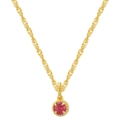 Collana a corda dorata con ciondolo a pietra portafortuna rossa e castone a griffe - Luglio