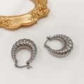 Pendientes de aro tipo croissant plateados con textura acanalada en acero pulido - Hebilla de oreja de croissant / Plateado