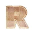Minimalistische Spardose aus Holz in R-Form mit Acrylplatte und sichtbaren Schrauben - Buchstabe R