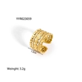 Detail van de 1,3cm brede verstelbare 18K vergulde roestvrijstalen ring met bloemreliëf - Meerlaagse Bloemreliëfstijl (YYR023059) / Goud